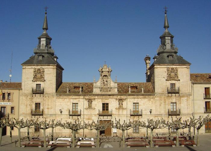 Mirador Alegre Bed & Breakfast El Burgo De Osma Bagian luar foto